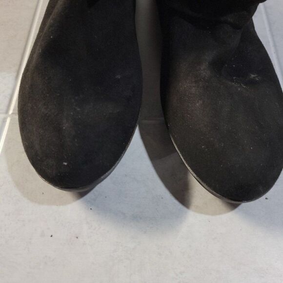 So Authentic American Heritage Womens 200756 Black Flat Ankle Booties Size 6M - Picture 4 of 9